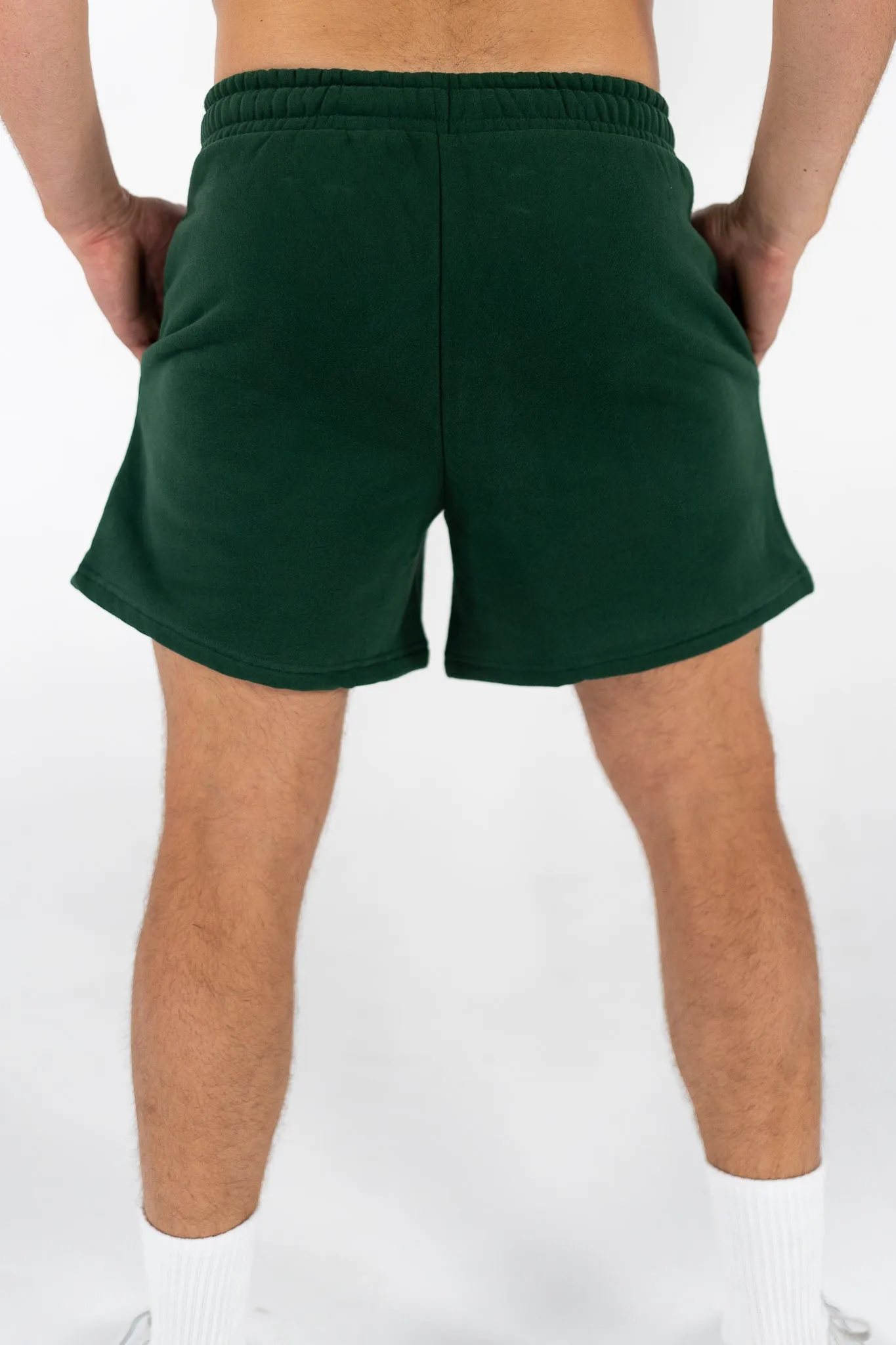 BASE SHORT IN GREEN