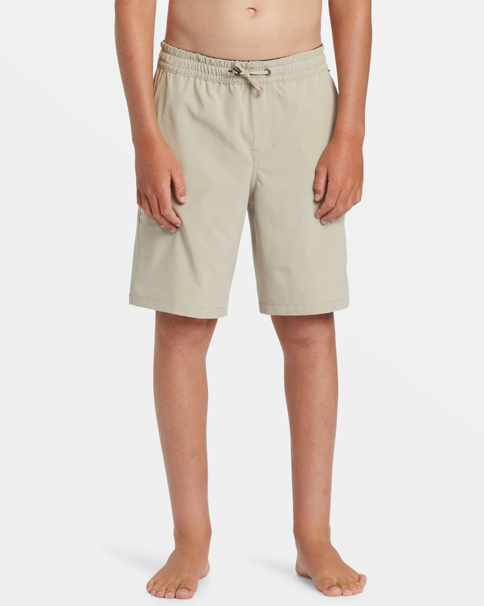 Boys 8-16 Taxer Amphibian 17" Hybrid Shorts - Plaza Taupe