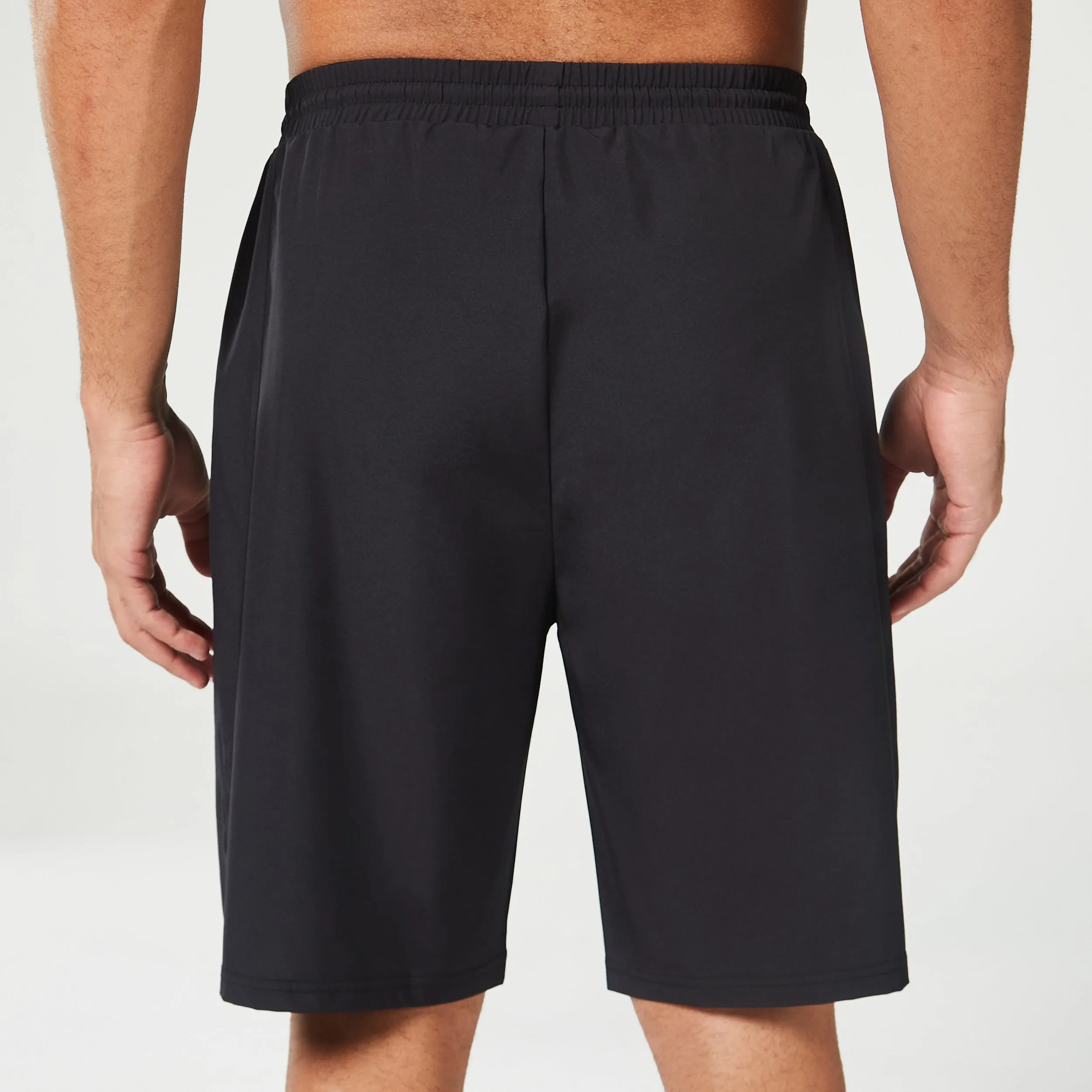 Essential 9" Shorts 2.0 - Black